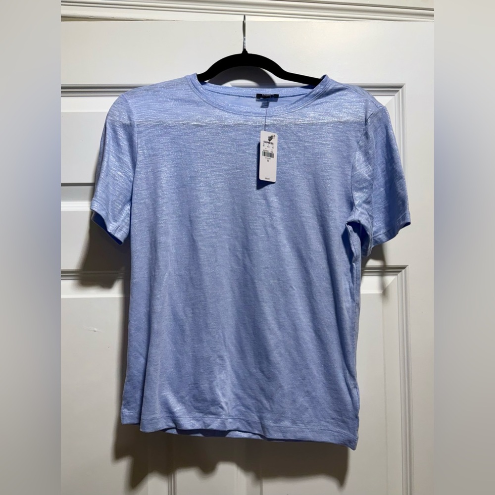 NWT Express Blue Shimmer Round Neck T-Shirt. Slimming Style. Size XS.